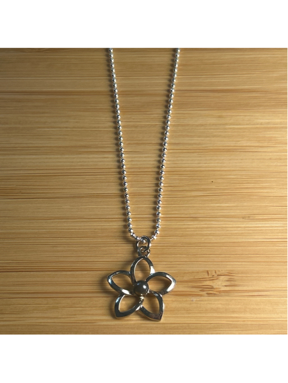 Flower Pendant Necklace